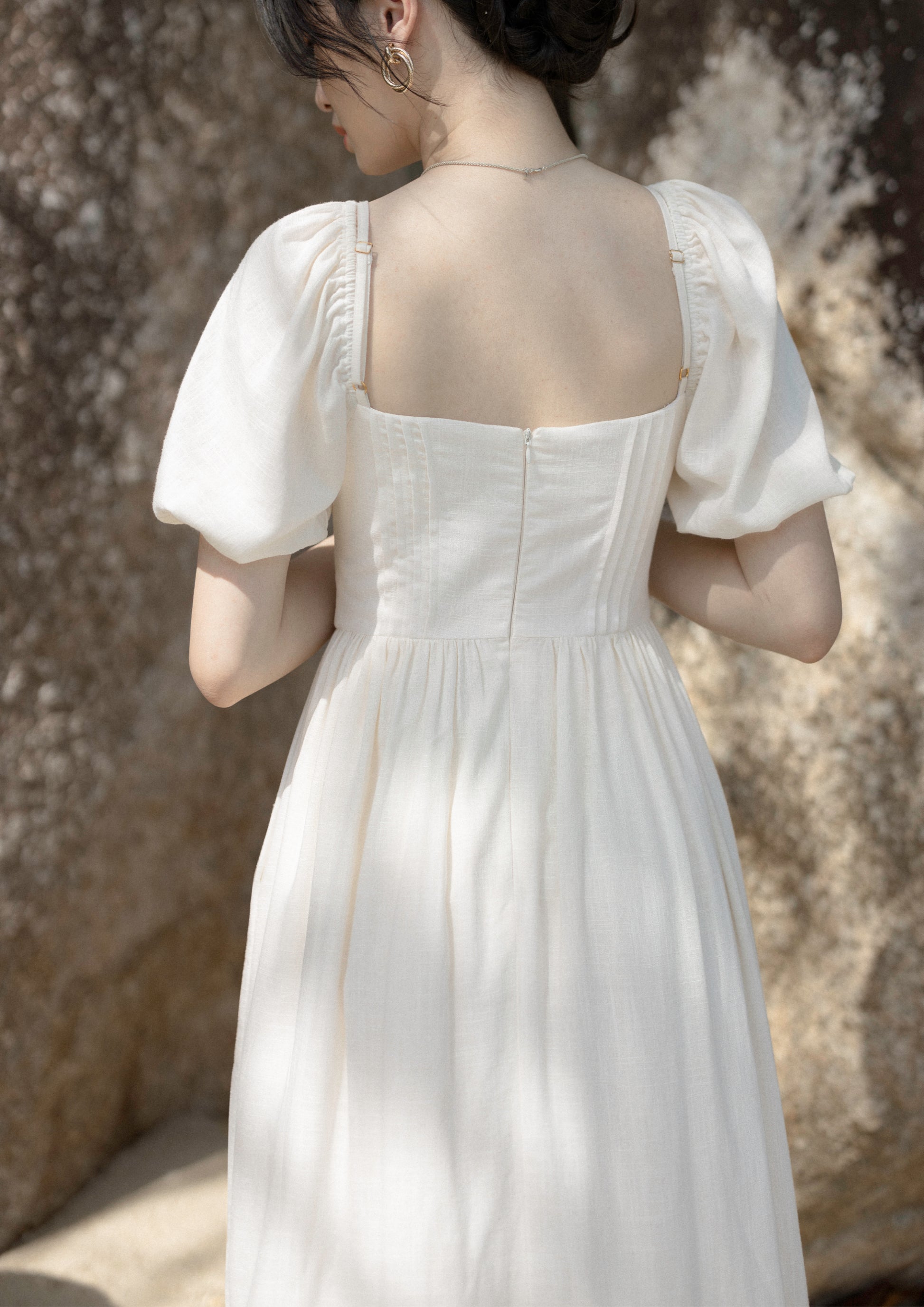 Olene Puff Sleeve Midi Dress - Cream Jemeus Olene Puff Sleeve Midi Dress - Cream Jemeus